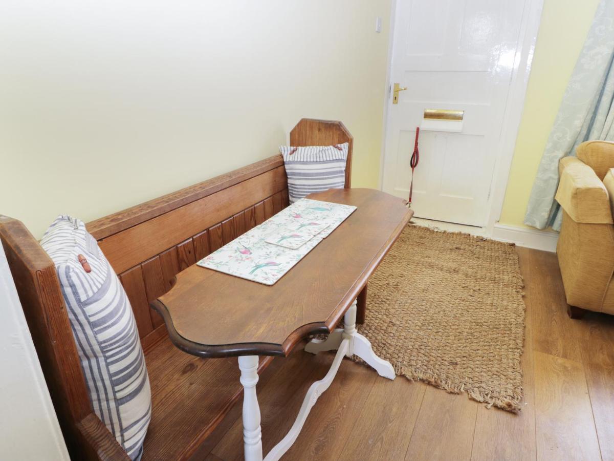 St Mary'S Cottage スカーバラ エクステリア 写真